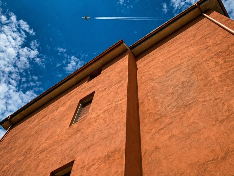 Riqualificazione integrata di edificio residenziale